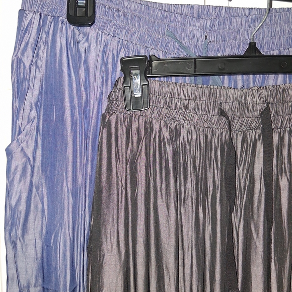 Elegant Blue And Grey Silky Women's Pant Set - Picture 3 of 6
